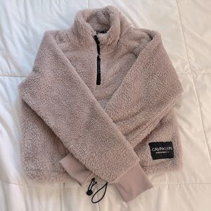 Performance Fleece 1/4 Zip Cropped Sweatshirt